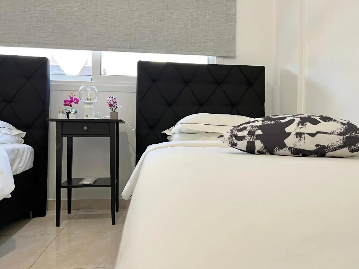 לרנקה Albert'S Apartment Marina 15