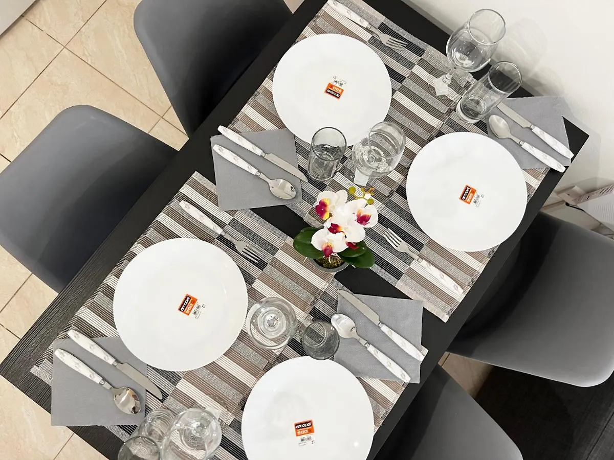 לרנקה Albert'S Apartment Marina 15 0*,  קפריסין